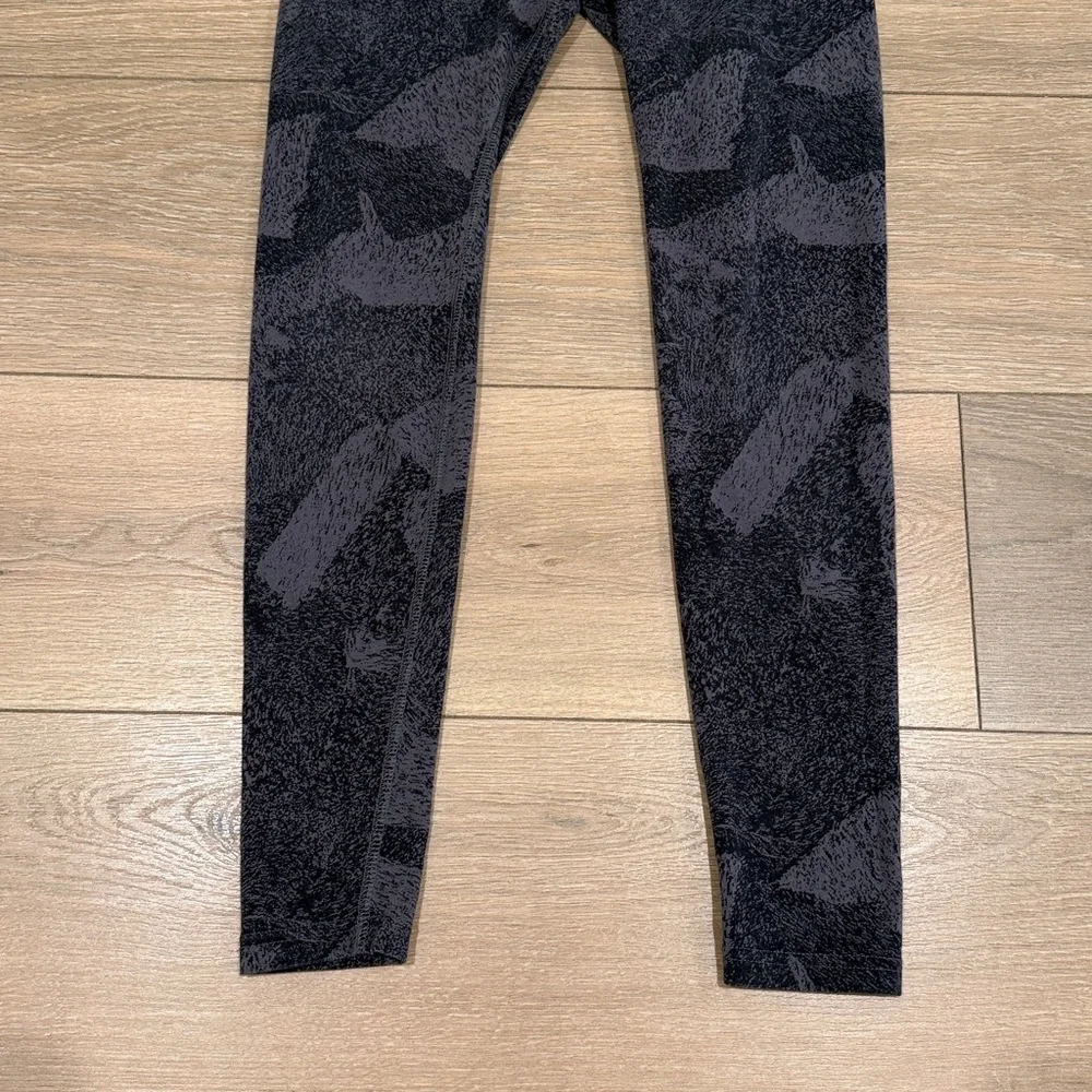 NIKE Gray Abstract Pattern Mid Rise Cotton Active Lounge Gym Legging Size Small‎